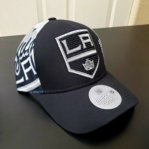NWT Official NHL Reebok Los Angeles Kings Snap Back Hat